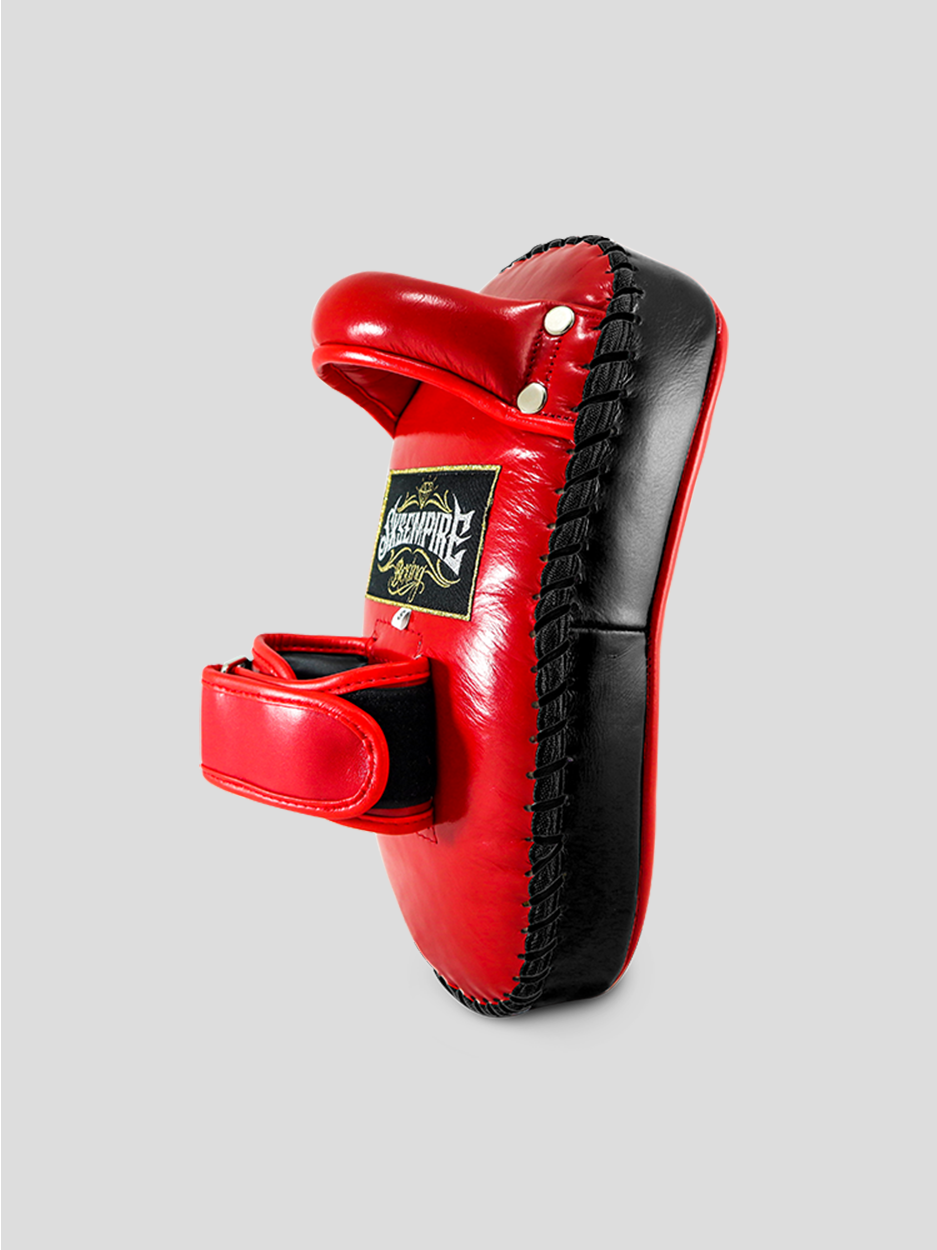 SKS Compact Curve Kicking Pads (Red-Black) SKS Compact Curve Kicking Pads (Red-Black)